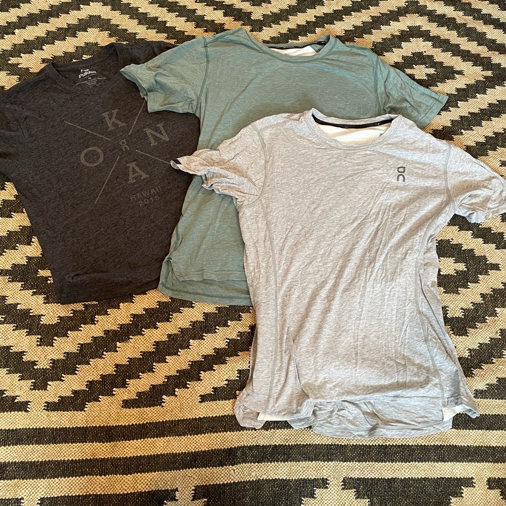 3 ON t-shirts